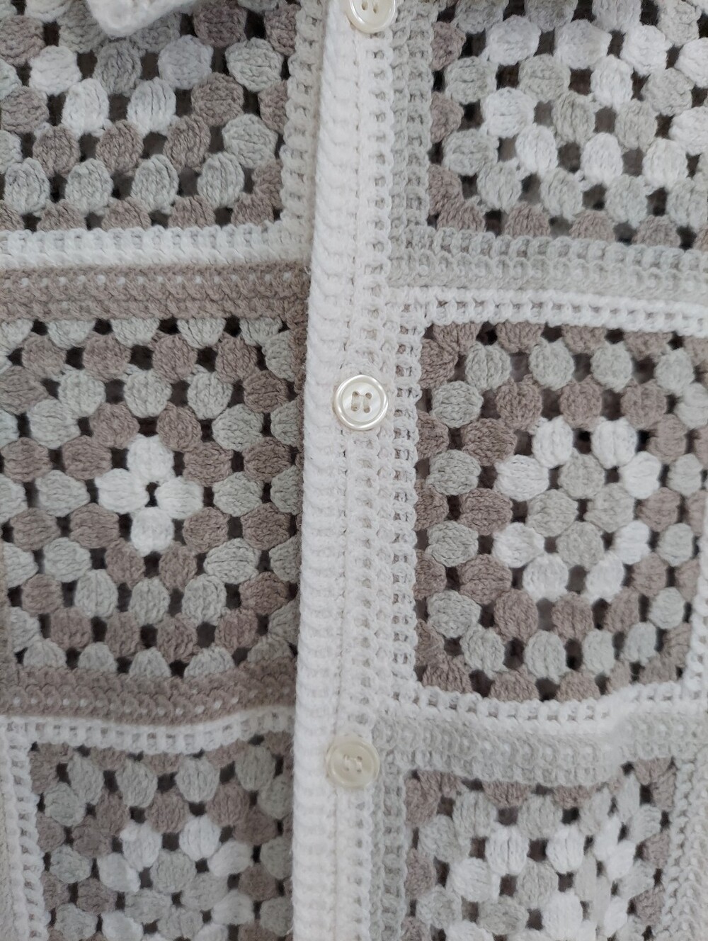 Abercrombie & Fitch Crochet Granny Square Knit Beige Camp Collar Shirt Men M - Picture 5 of 7